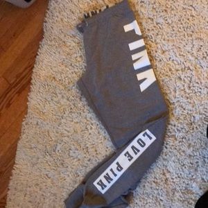 Gray sweat pants, with stretch